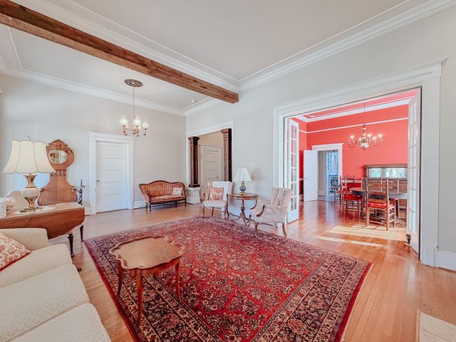 1529 W 4th Avenue, Corsicana, TX 75110