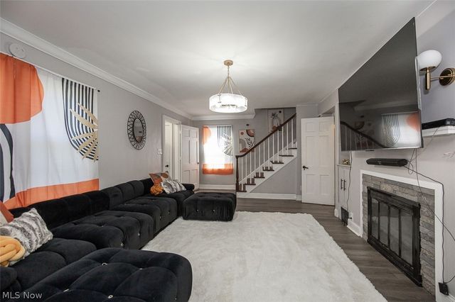982 Roanoke Road, Cleveland Heights, OH 44121