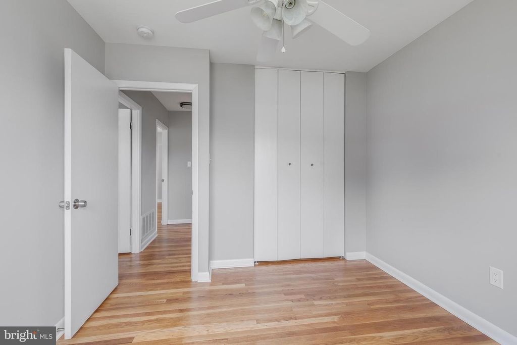 Image 16 of property listing at 1324 DENBRIGHT RD, Catonsville, MD 21228