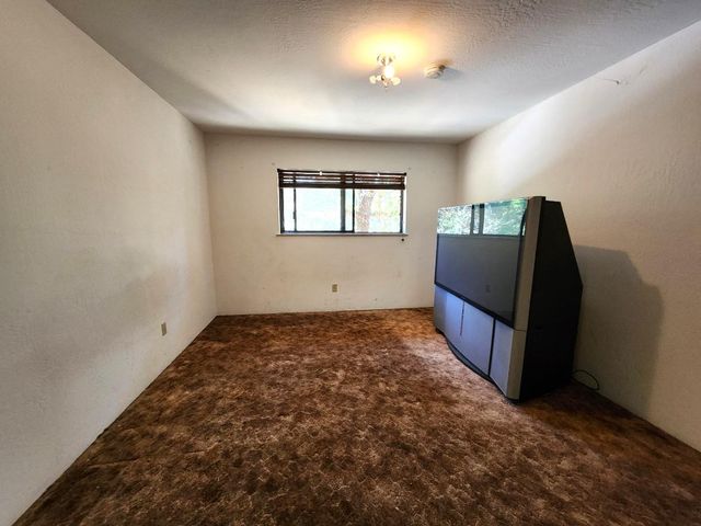 1925 Skull Flat Rd, West Point, CA 95255