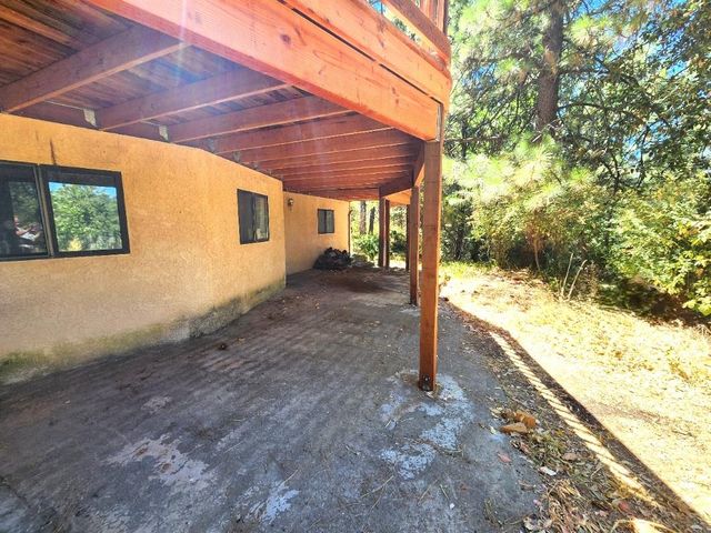 1925 Skull Flat Rd, West Point, CA 95255