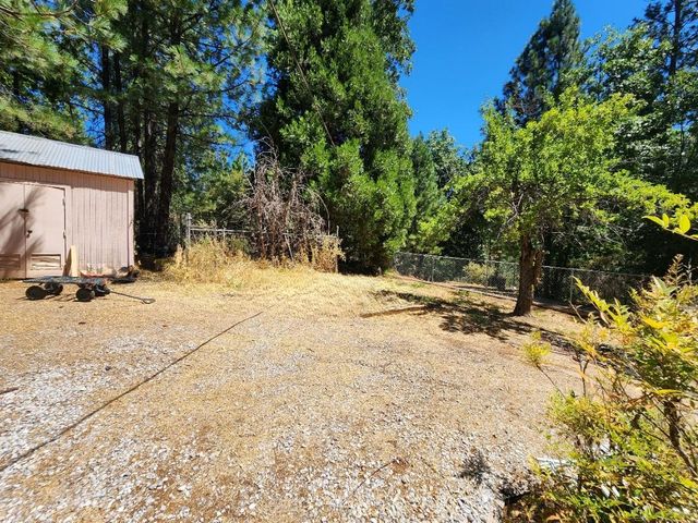 1925 Skull Flat Rd, West Point, CA 95255