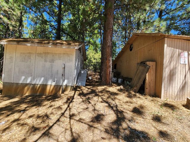 1925 Skull Flat Rd, West Point, CA 95255