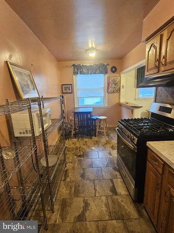 6136 N WARNOCK ST, Philadelphia, PA 19141