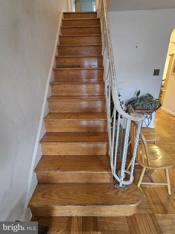 6136 N WARNOCK ST, Philadelphia, PA 19141