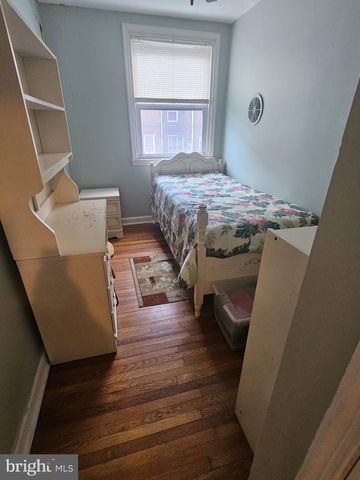 6136 N WARNOCK ST, Philadelphia, PA 19141