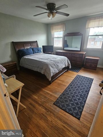 6136 N WARNOCK ST, Philadelphia, PA 19141