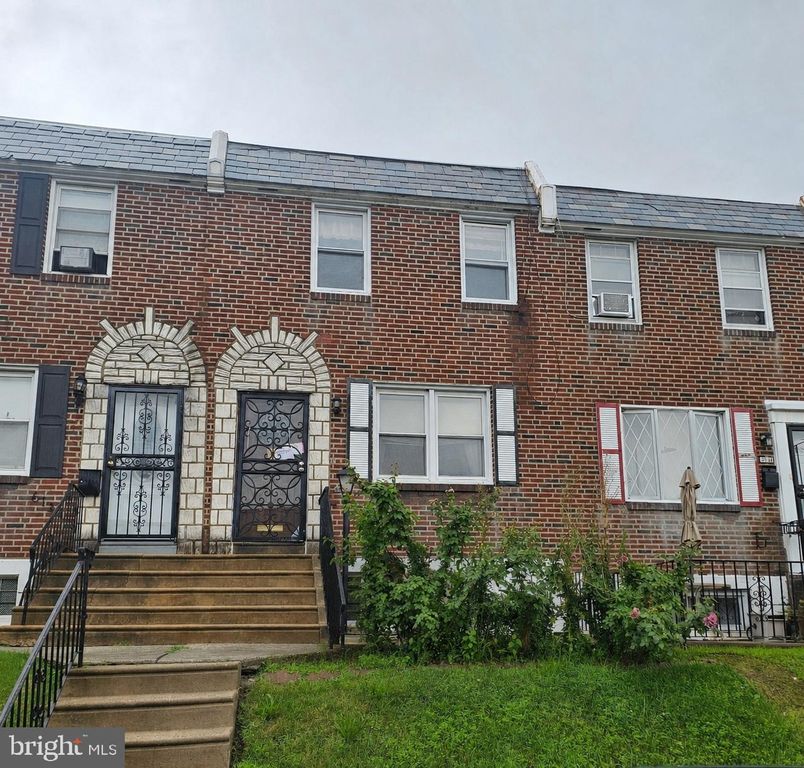 6136 N WARNOCK ST, Philadelphia, PA 19141