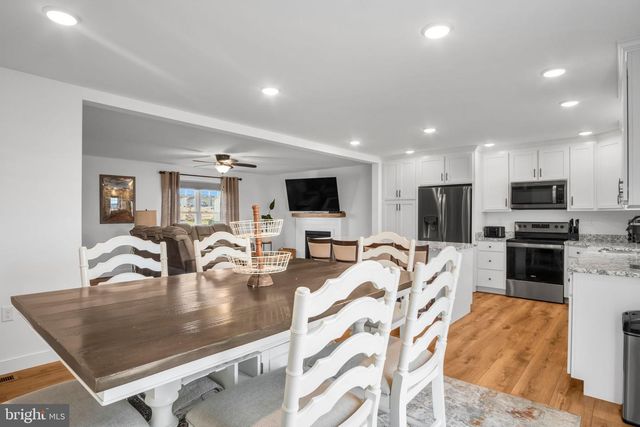 902 SOUTHWOOD DRIVE, Shippensburg, PA 17257