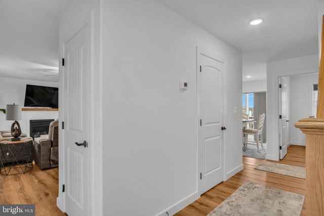 902 SOUTHWOOD DRIVE, Shippensburg, PA 17257