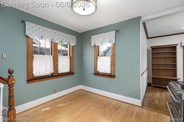 957 Fisher Road, Grosse Pointe, MI 48230