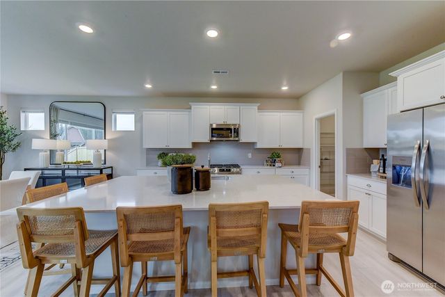 6061 Crestner Drive SW, Port Orchard, WA 98367