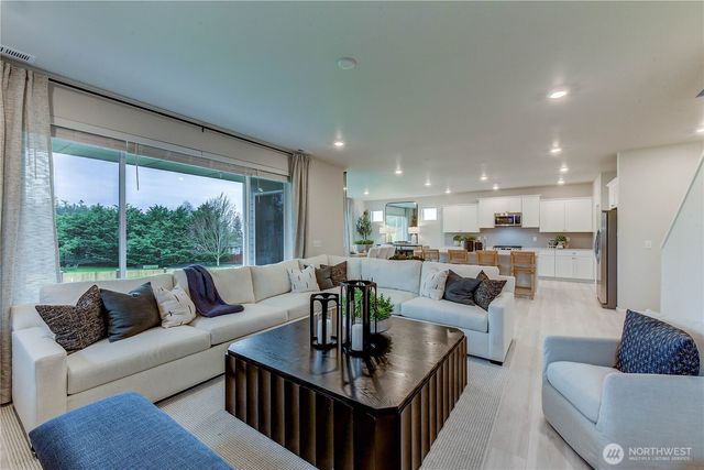 6061 Crestner Drive SW, Port Orchard, WA 98367