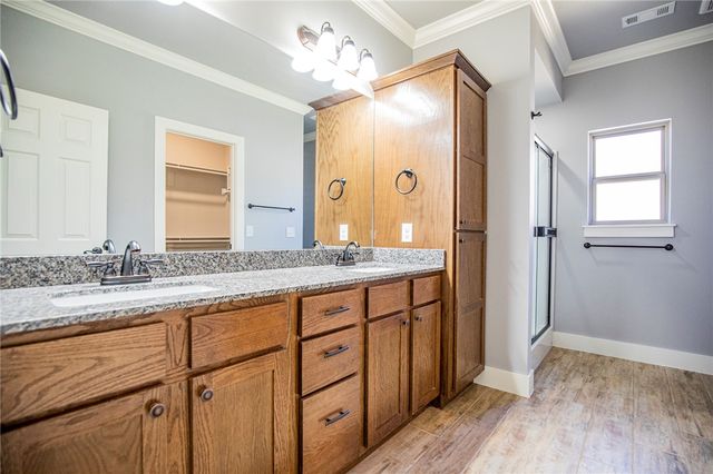 303 Alder Street, Pea Ridge, AR 72751