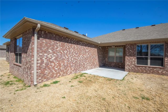 303 Alder Street, Pea Ridge, AR 72751