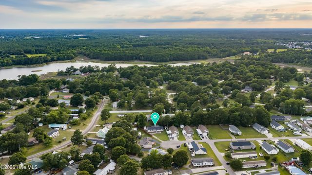 201 Blue Fan Street, Surf City, NC 28445