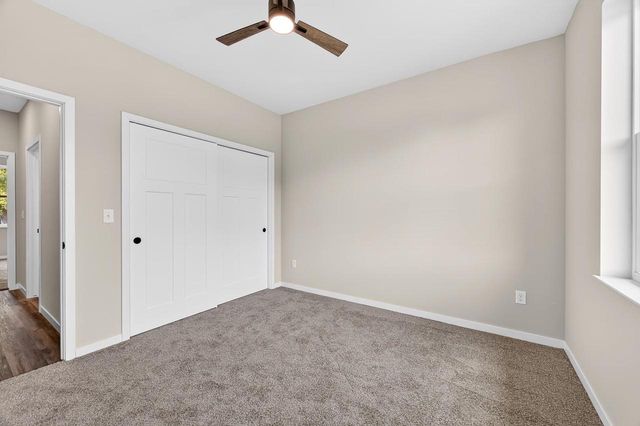 2004 W 4th Avenue, Brodhead, WI 53520