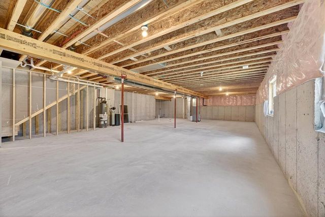 2004 W 4th Avenue, Brodhead, WI 53520