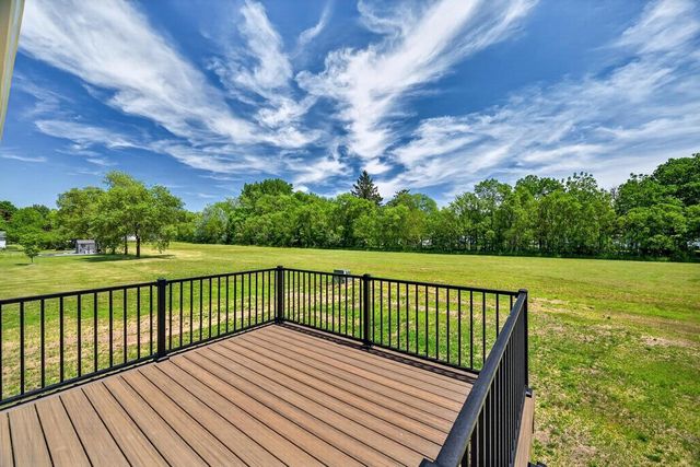 2004 W 4th Avenue, Brodhead, WI 53520