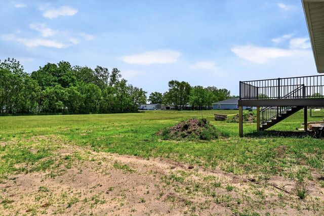 2004 W 4th Avenue, Brodhead, WI 53520