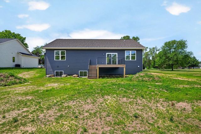 2004 W 4th Avenue, Brodhead, WI 53520