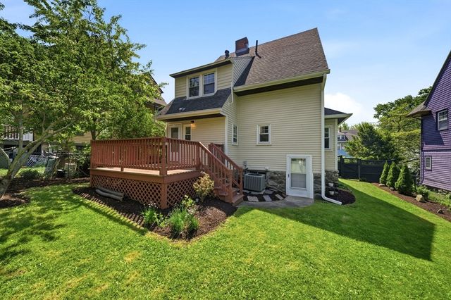 42 Roslin St, Boston, MA 02124