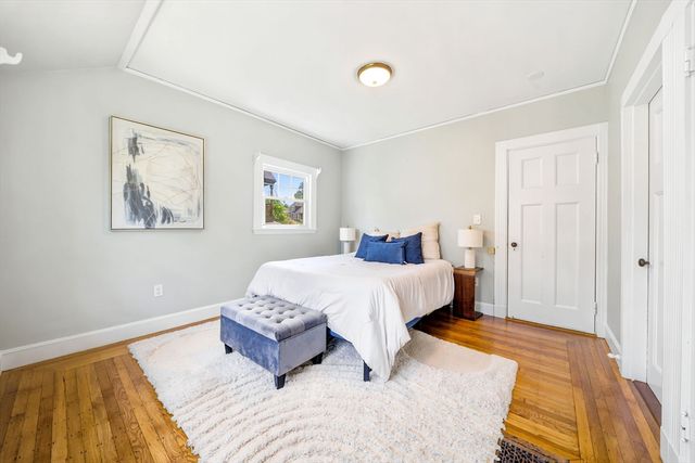 42 Roslin St, Boston, MA 02124