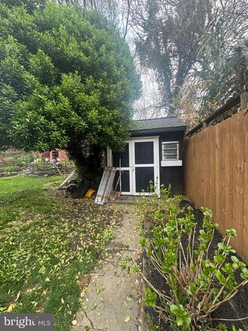 12807 CRISFIELD RD, Silver Spring, MD 20906