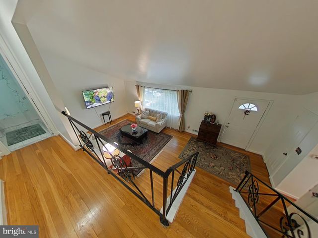 12807 CRISFIELD RD, Silver Spring, MD 20906