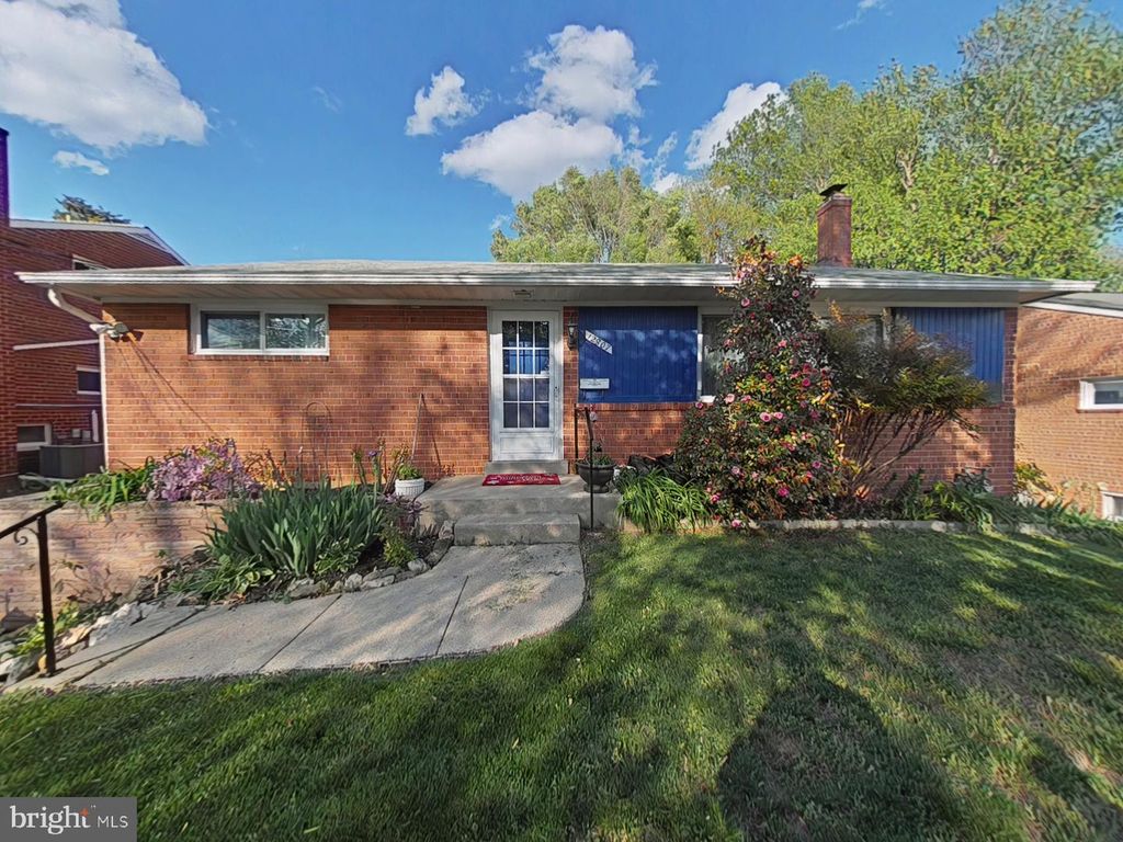 Image 1 of property listing at 12807 CRISFIELD RD, Silver Spring, MD 20906