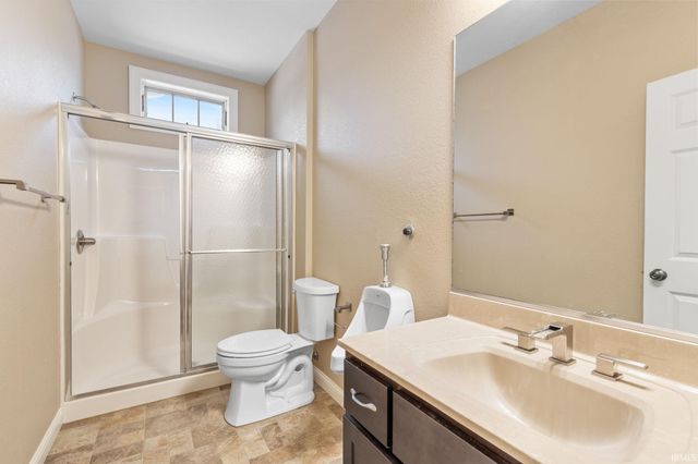 636 Bainbridge Place, Goshen, IN 46526