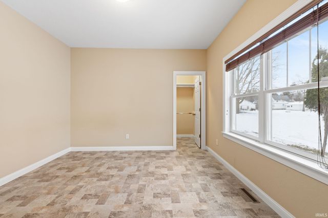 636 Bainbridge Place, Goshen, IN 46526