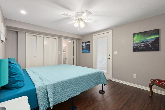 2306 Ave N, Dickinson, TX 77539