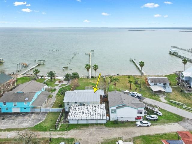 2306 Ave N, Dickinson, TX 77539