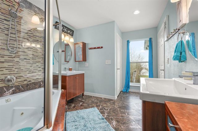 2306 Ave N, Dickinson, TX 77539