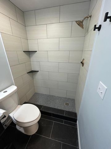 7300 York Avenue S 1083, Edina, MN 55435