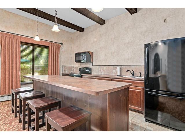 7300 York Avenue S 1083, Edina, MN 55435