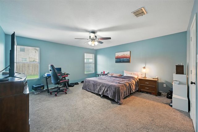 1217 Golden Sand Drive, Denton, TX 76210