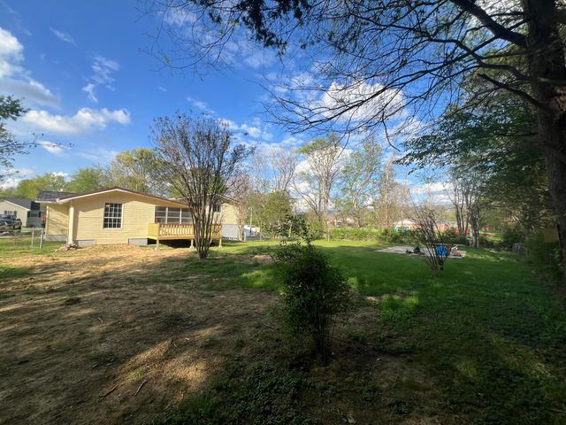 86 Rosewood Drive, Trenton, GA 30752