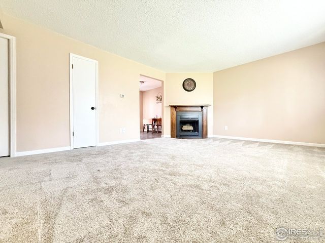 2701 19th St Dr 10, Greeley, CO 80634