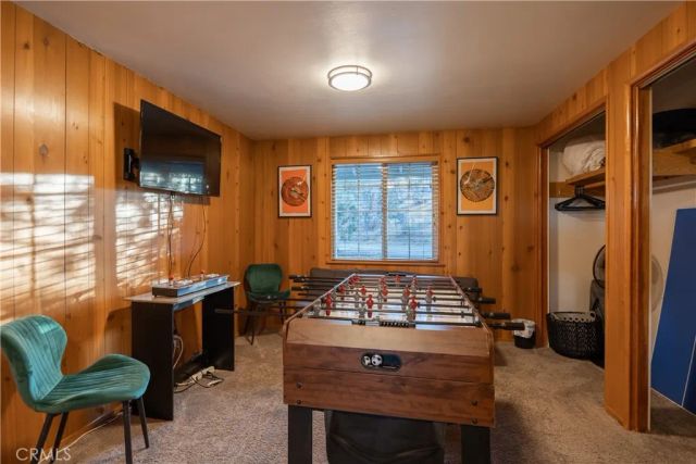 550 Villa Grove, Big Bear Lake, CA 92314