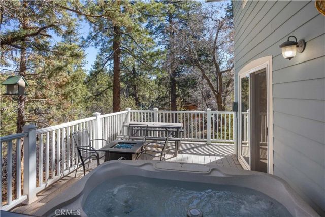 550 Villa Grove, Big Bear Lake, CA 92314