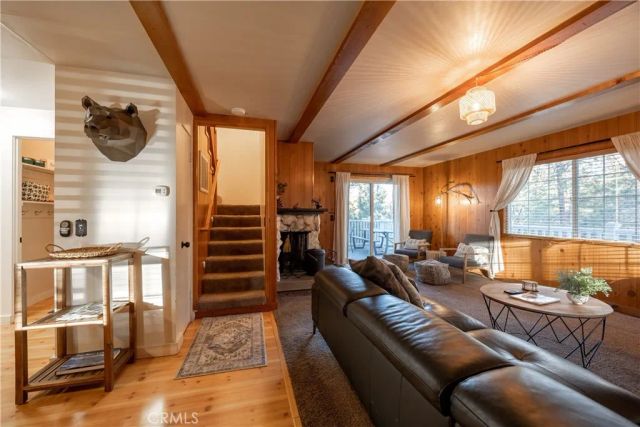 550 Villa Grove, Big Bear Lake, CA 92314