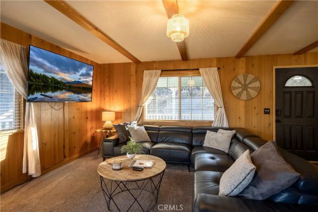550 Villa Grove, Big Bear Lake, CA 92314