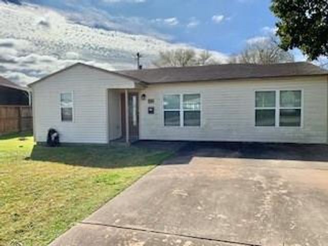 7434 W Lambuth Lane, Deer Park, TX 77536
