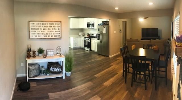 7434 W Lambuth Lane, Deer Park, TX 77536