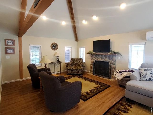 42 Big Pine Ln, Drake, CO 80515