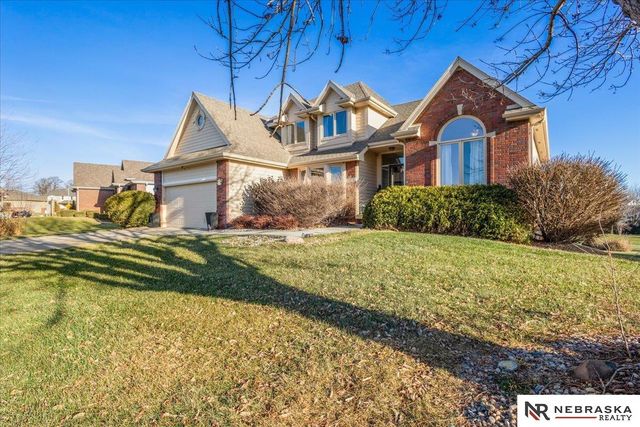 10113 S 176th Street, Omaha, NE 68136