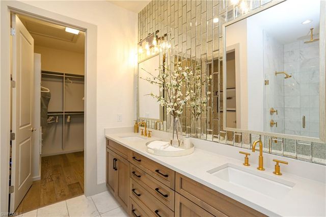 14727 Kingfisher LOOP, Naples, FL 34120