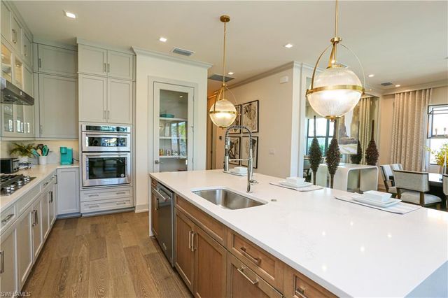 14727 Kingfisher LOOP, Naples, FL 34120